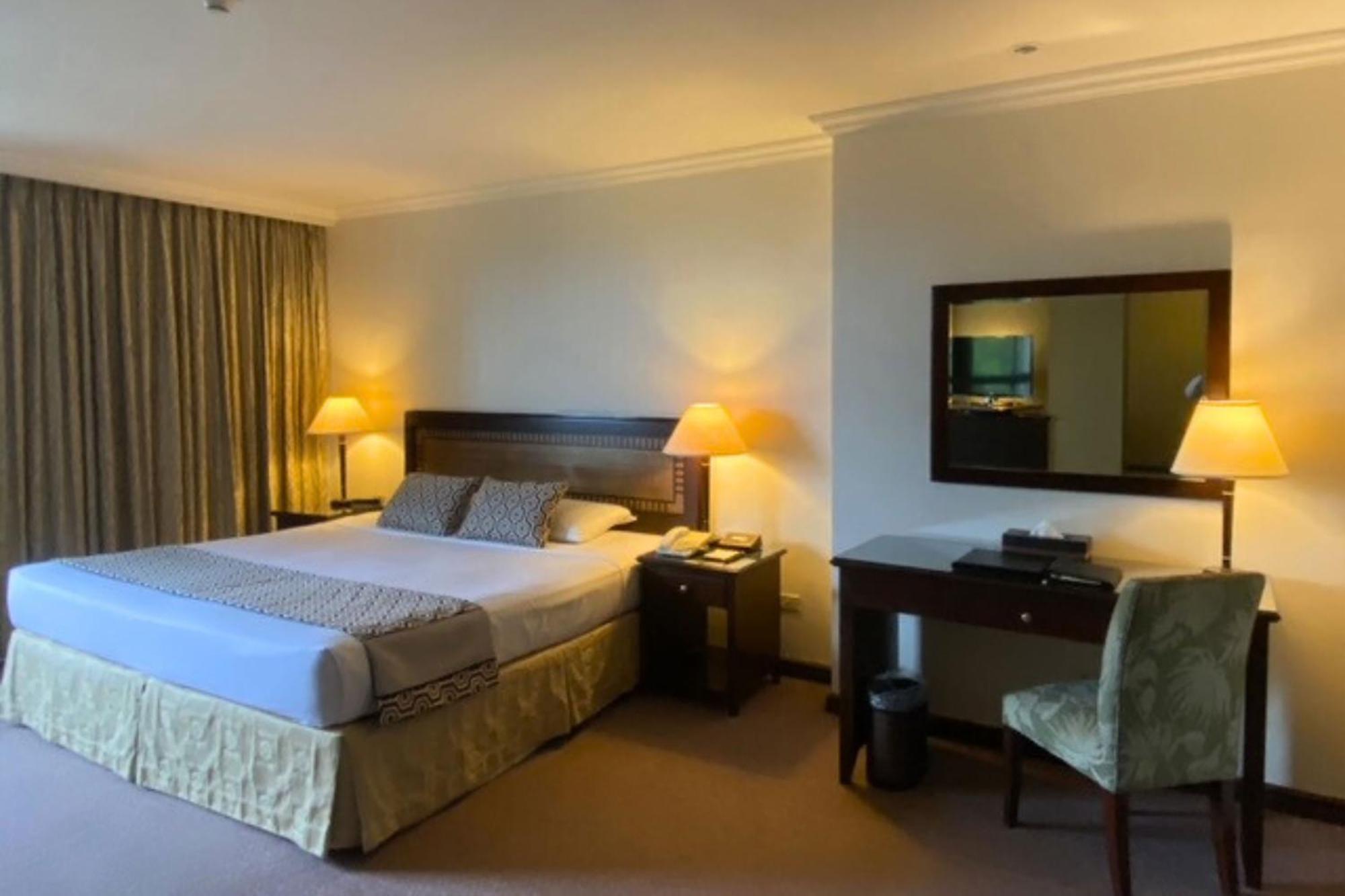 Herald Suites Solana Makati City Exterior foto